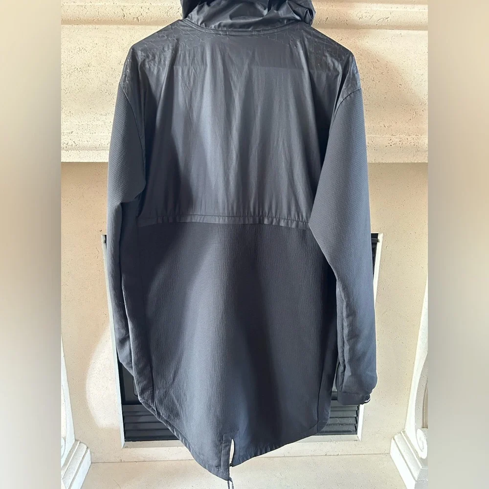 Puma Jacket - Picture 2 of 9